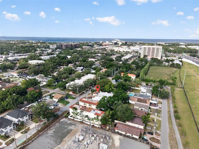 4413 W GRAY STREET 2, Tampa, FL 33609