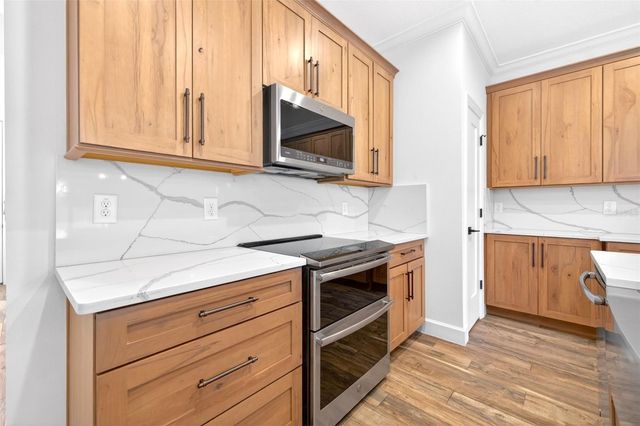 4413 W GRAY STREET 2, Tampa, FL 33609