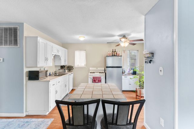 2710 E Horning Street, Springfield, MO 65802