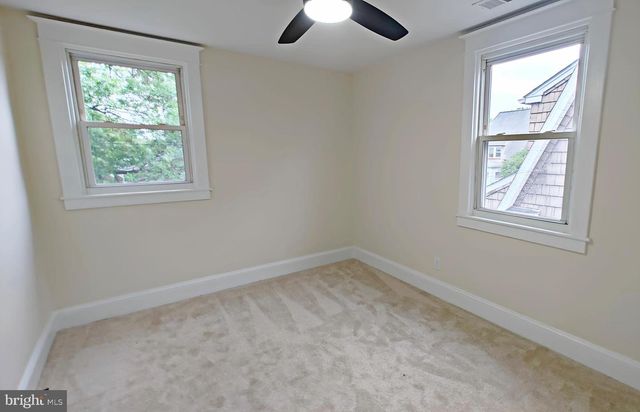 22 LEEWAY RD, Baltimore, MD 21222