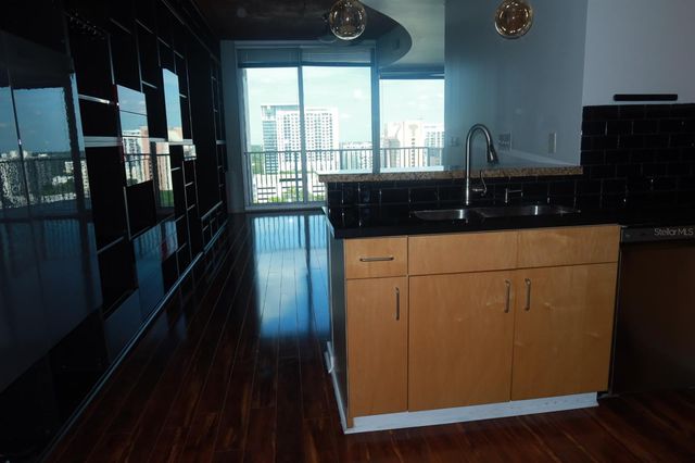 155 S COURT AVENUE 1113, Orlando, FL 32801