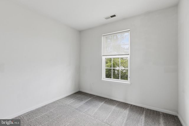 1906 LUKAS CT, Cinnaminson, NJ 08077