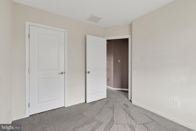 1906 LUKAS CT, Cinnaminson, NJ 08077