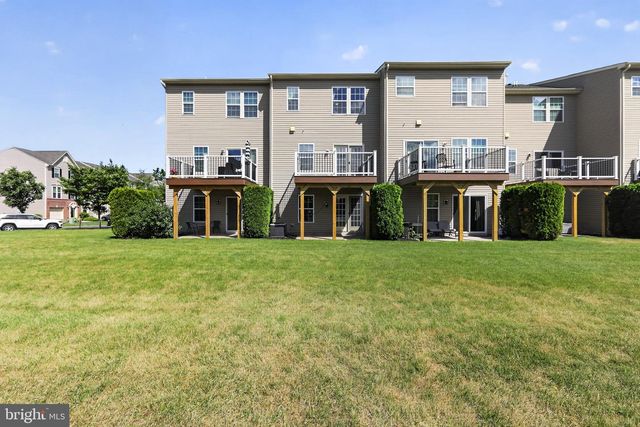 1906 LUKAS CT, Cinnaminson, NJ 08077