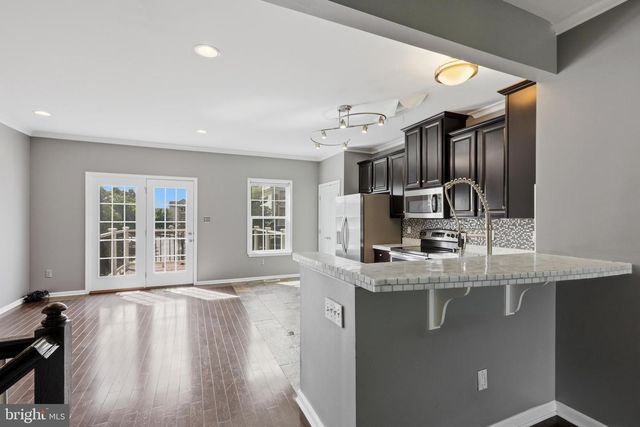 1906 LUKAS CT, Cinnaminson, NJ 08077