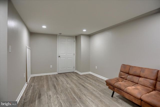 1207 ANGLESEA ST, Baltimore, MD 21224
