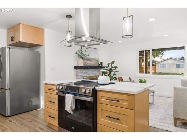 3708 KIRSTEN St, Eugene, OR 97404