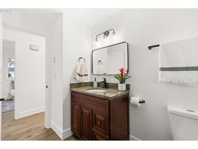 3708 KIRSTEN St, Eugene, OR 97404