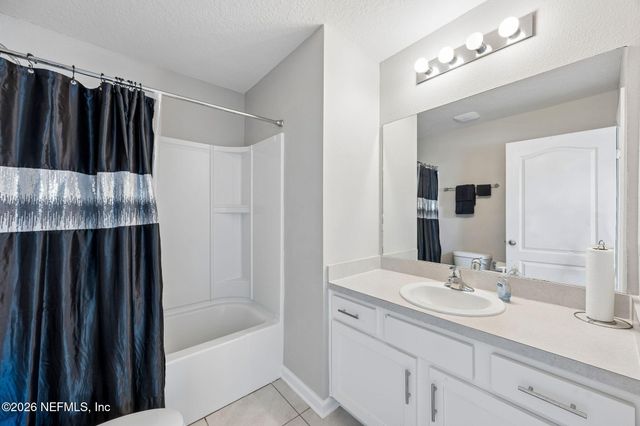 575 OAKLEAF PLANTATION Parkway 103, Orange Park, FL 32065