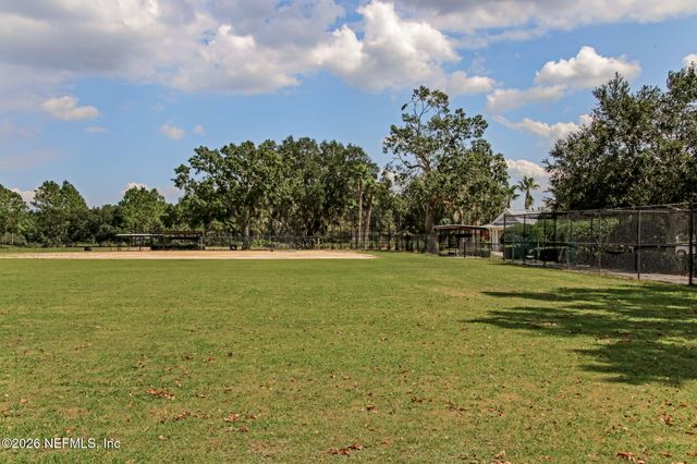 575 OAKLEAF PLANTATION Parkway 103, Orange Park, FL 32065