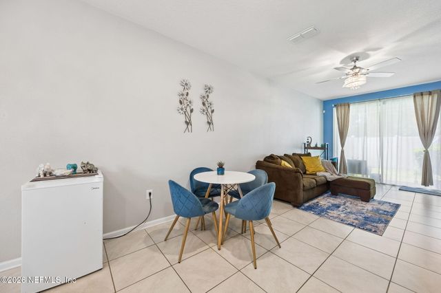 575 OAKLEAF PLANTATION Parkway 103, Orange Park, FL 32065