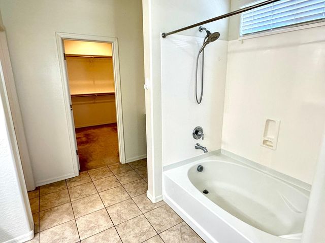 3833 E Robert Street, Gilbert, AZ 85295