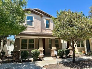 3833 E Robert Street, Gilbert, AZ 85295