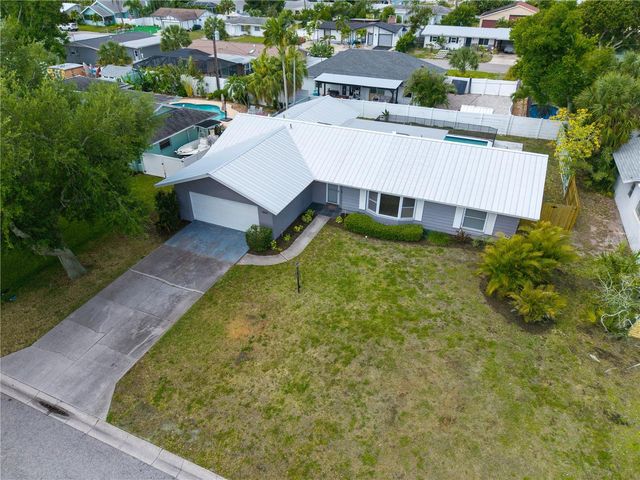 1404 64TH STREET NW, Bradenton, FL 34209