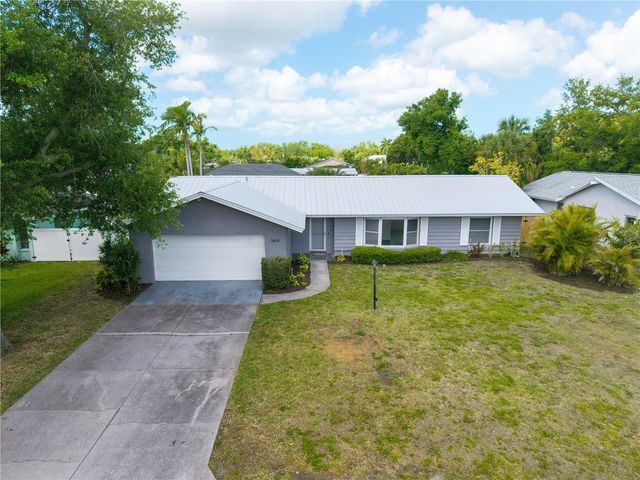 1404 64TH STREET NW, Bradenton, FL 34209