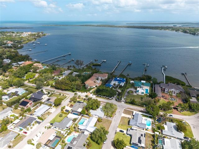 1404 64TH STREET NW, Bradenton, FL 34209