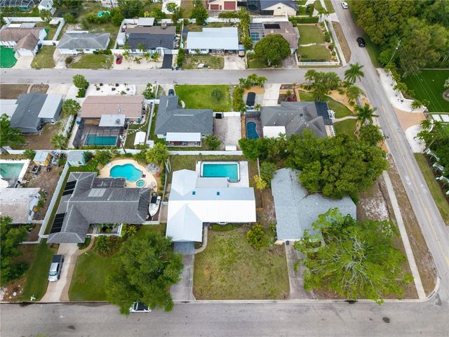 1404 64TH STREET NW, Bradenton, FL 34209