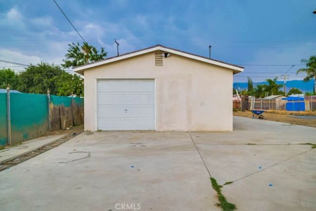 1794 Davidson, Loma Linda, CA 92354