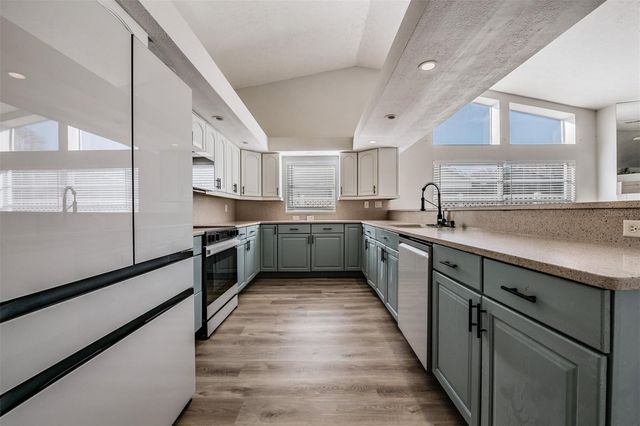 5315 SALTAMONTE DRIVE, New Port Richey, FL 34655