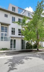 10350 NW 64th Street, Doral, FL 33178