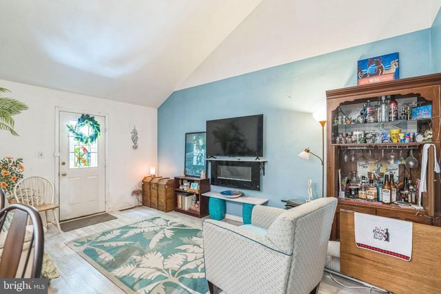 405 TINDALL ROAD, Wilmington, DE 19805