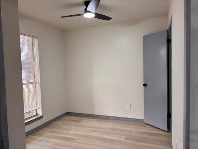 5014 Meadow Place Drive, La Porte, TX 77571