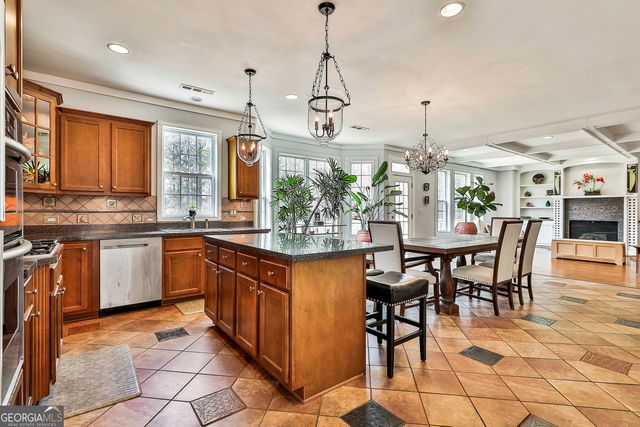 216 Independence Lane, Peachtree City, GA 30269