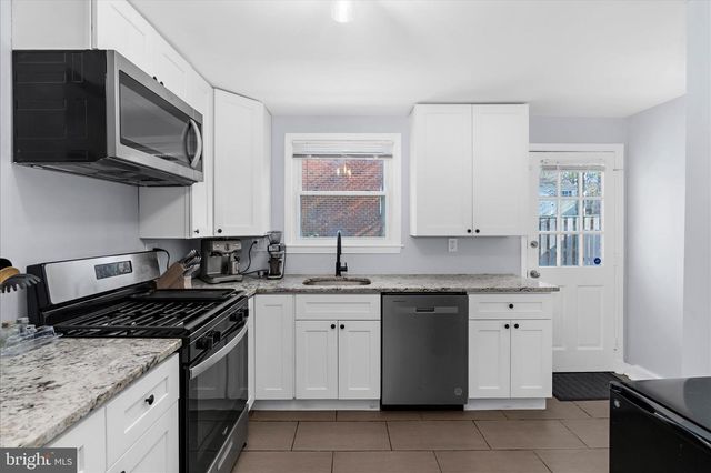 726 NOTTINGHAM RD, Baltimore, MD 21229