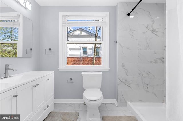 726 NOTTINGHAM RD, Baltimore, MD 21229