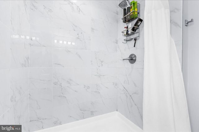 726 NOTTINGHAM RD, Baltimore, MD 21229