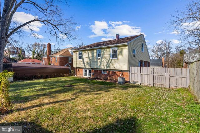 726 NOTTINGHAM RD, Baltimore, MD 21229