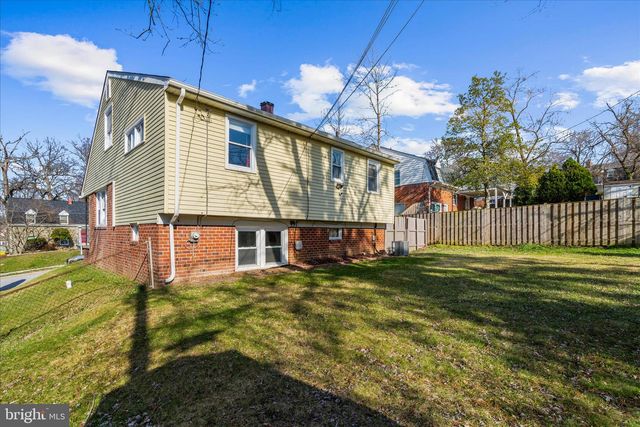 726 NOTTINGHAM RD, Baltimore, MD 21229