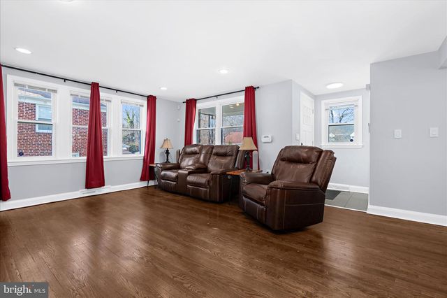 726 NOTTINGHAM RD, Baltimore, MD 21229