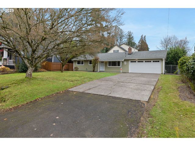 7402 Sw LOCUST St, Portland, OR 97223