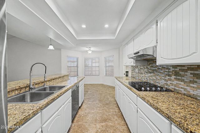 300 W CHILTON Street, Chandler, AZ 85225