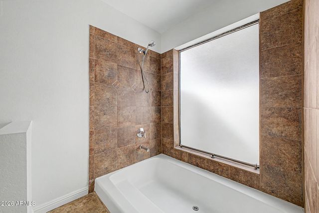 300 W CHILTON Street, Chandler, AZ 85225