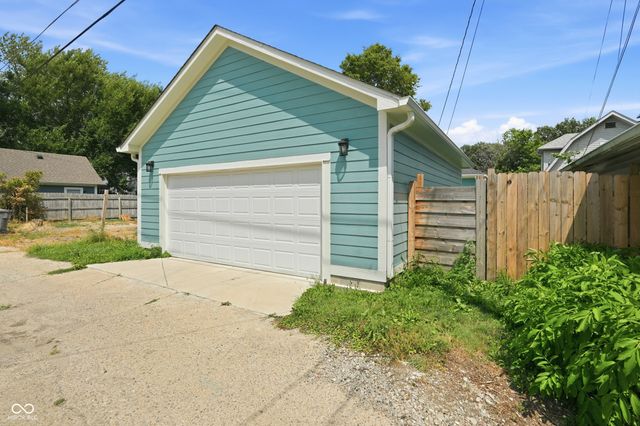 1326 N Lasalle Street, Indianapolis, IN 46201