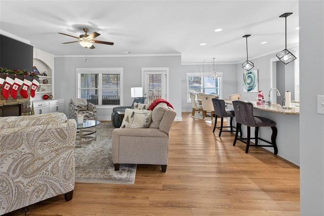 564 White Oak Way, Monroe, GA 30655