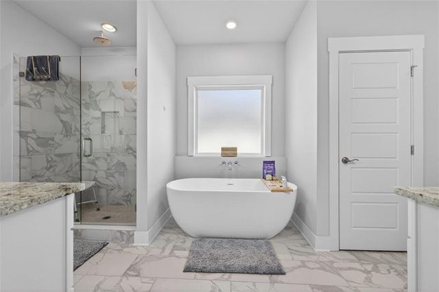 564 White Oak Way, Monroe, GA 30655