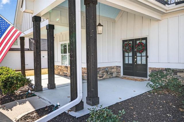 564 White Oak Way, Monroe, GA 30655