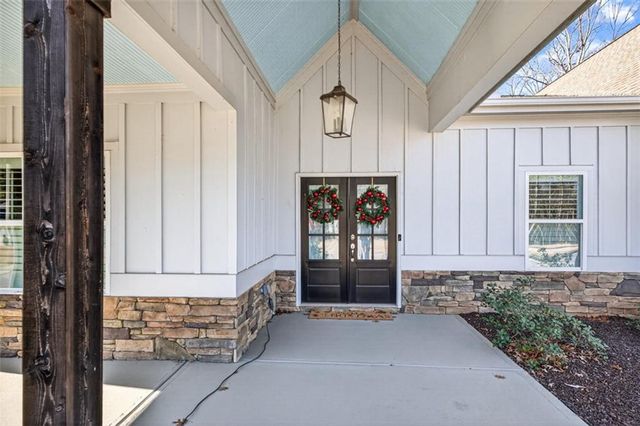 564 White Oak Way, Monroe, GA 30655