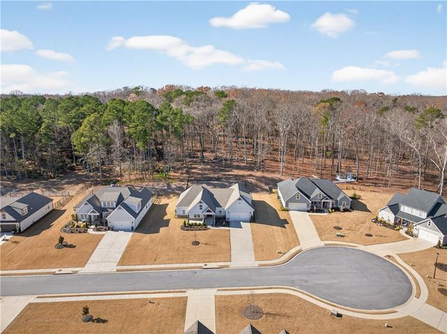 564 White Oak Way, Monroe, GA 30655