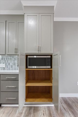 202 N Avenue D, Clifton, TX 76634