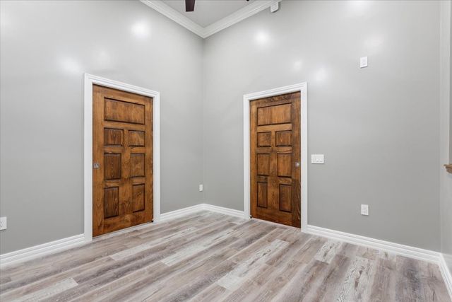 202 N Avenue D, Clifton, TX 76634