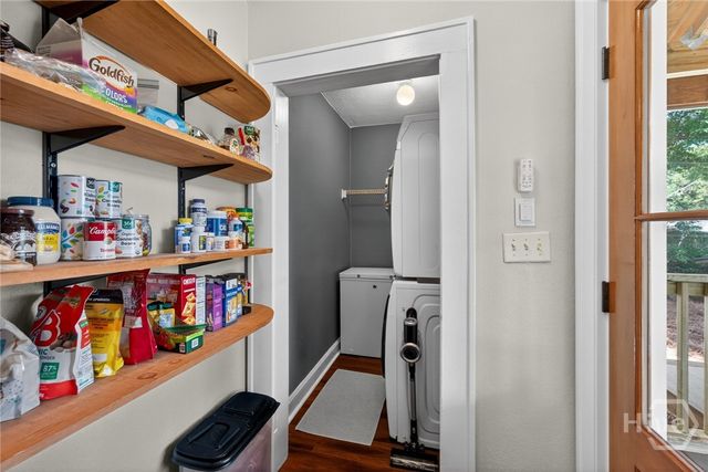 2142 E 43rd Street, Savannah, GA 31404