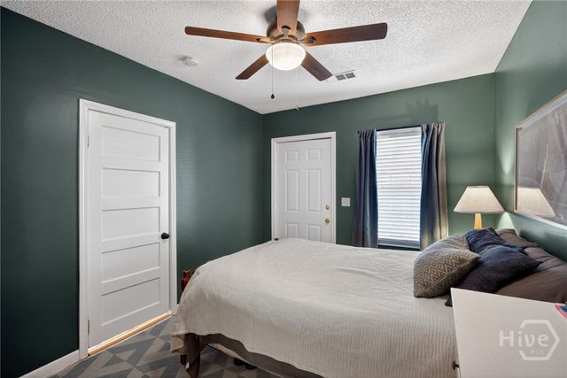2142 E 43rd Street, Savannah, GA 31404