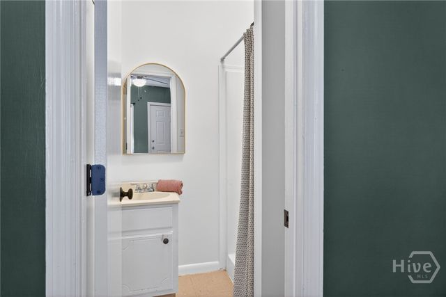 2142 E 43rd Street, Savannah, GA 31404