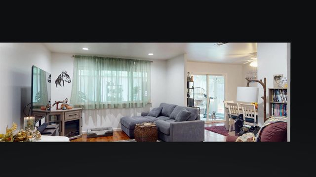 4589 Volo Mine Dr, Diamond Springs, CA 95619
