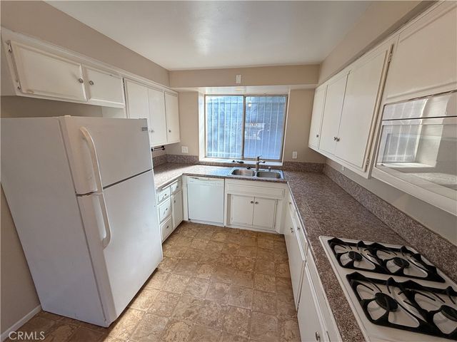 19442 Cliveden, Carson, CA 90746