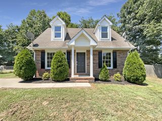 574 Bridgette Dr, Clarksville, TN 37042